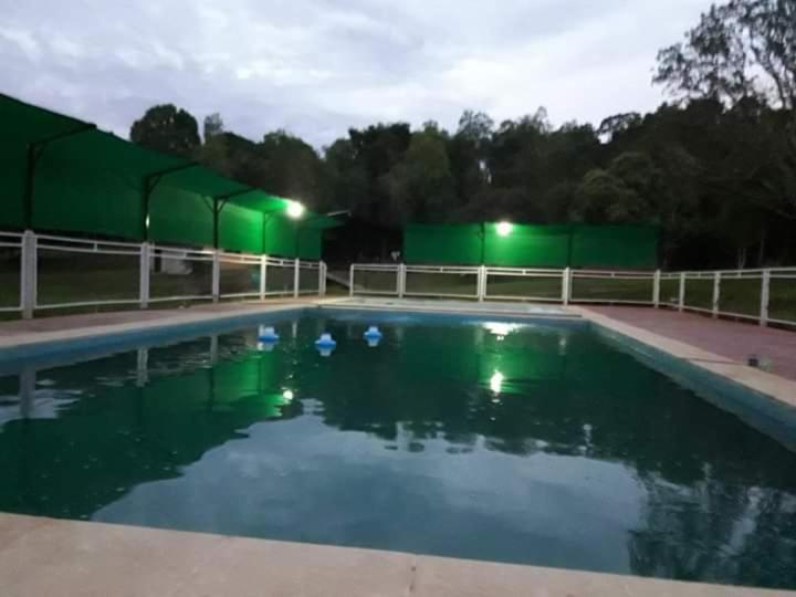Hôtel Camping Caitano à Campo Grande  Extérieur photo