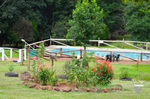Hôtel Camping Caitano à Campo Grande  Extérieur photo